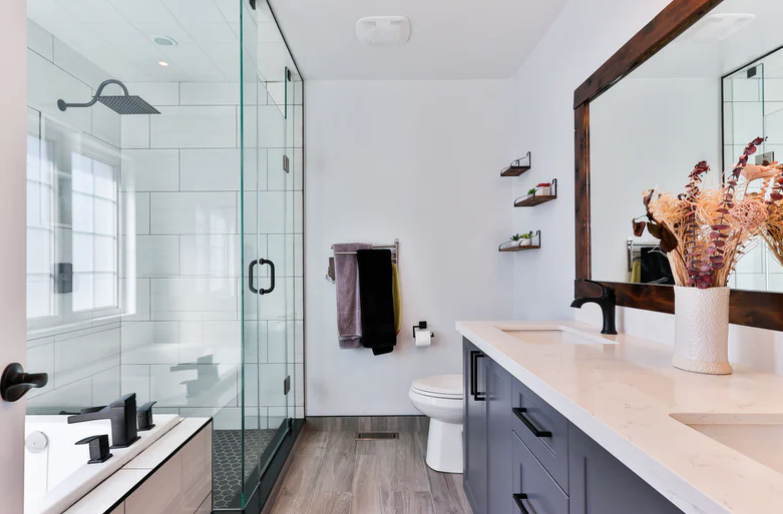 Tips To Feel Luxury Bathroom Without Spending Much