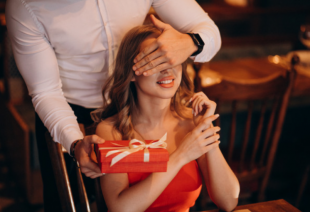 The 4 Best Romantic Gifts for Your Special Someone